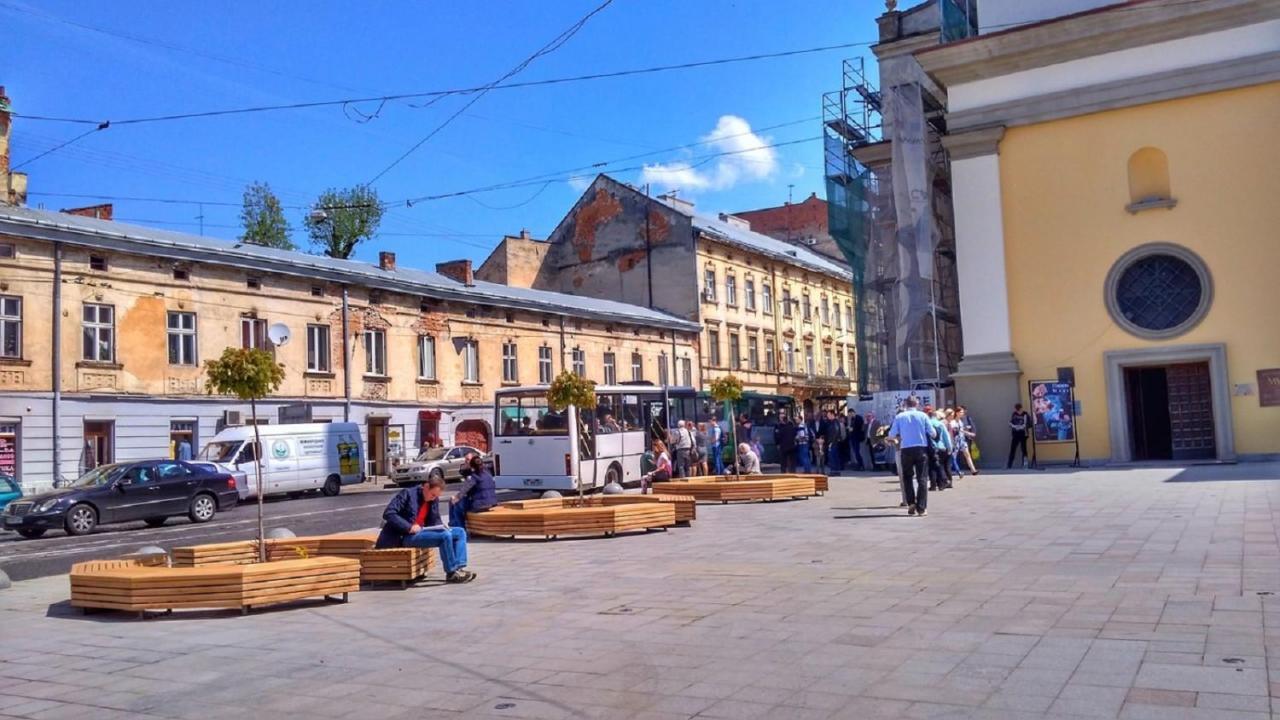 Mini Economy Apartments- Filatova 10 Lviv Dış mekan fotoğraf